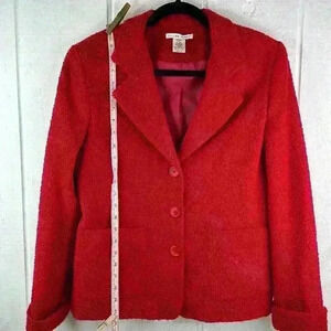 Jillian Jones Women’s Size 6 Red Boucle 3 Button 1-pocket Single Breasted Blazer